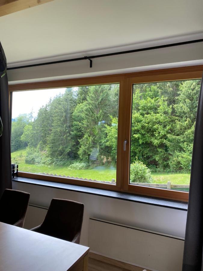 Waldhaus Hirsch Bungalow Only For You Self Check In Villa Pörtschach am Wörthersee Buitenkant foto